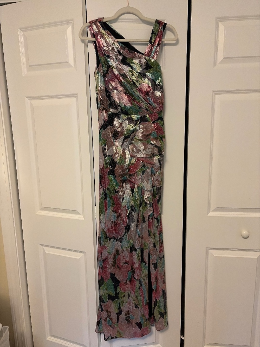 Adrianna Pappell Gown